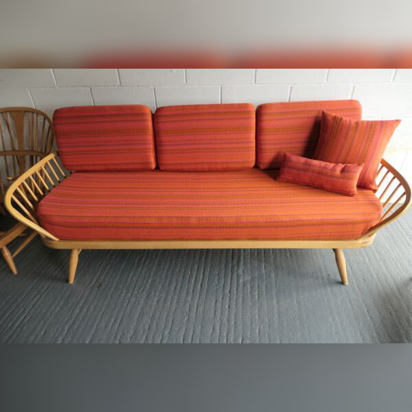 Ercol daybed out on 1st May in customer's own fabric